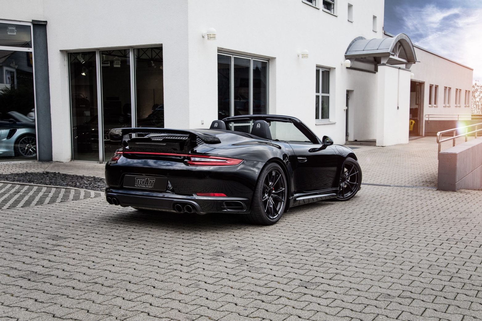 TECHART091Gen2ext47-large-59--v.jpg