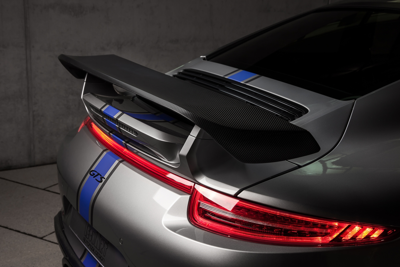 TECHART091ext0006-large-62--v.jpg