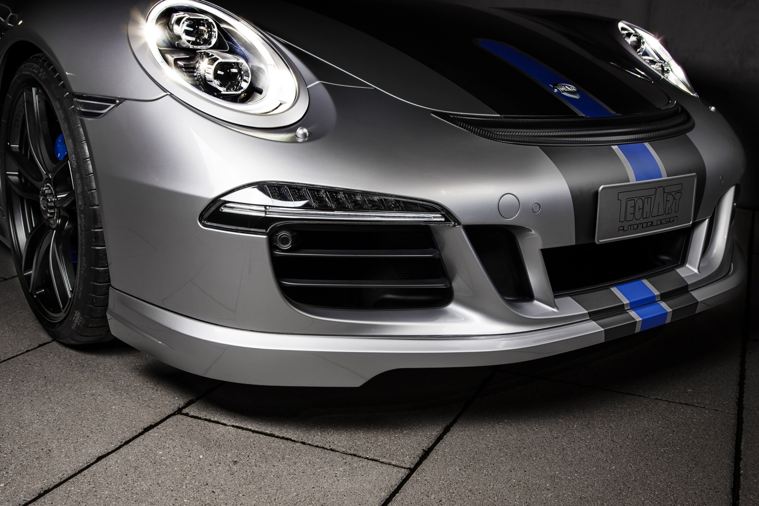 TECHART_091_ext_0_0_05-large-35--v.jpg